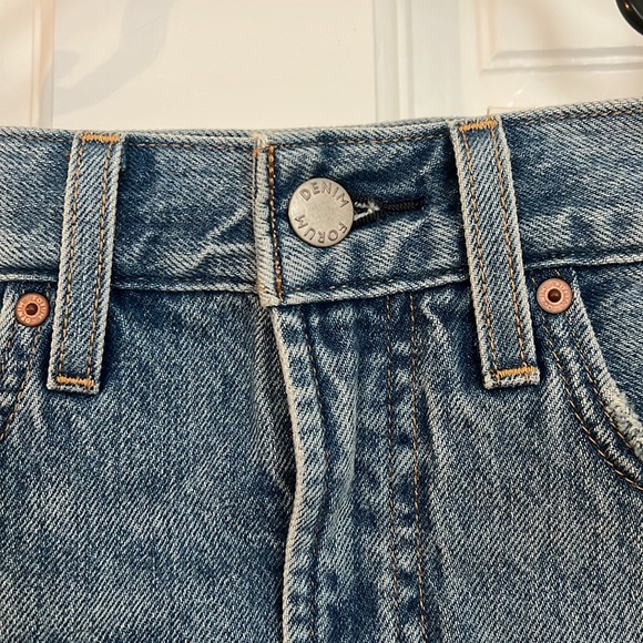 Aritzia Denim Forum Jean Skirt - Picture 2 of 7